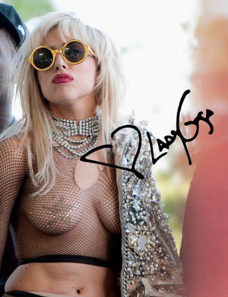 Lady Gaga 8.5x11 Signed Photo Reprint
