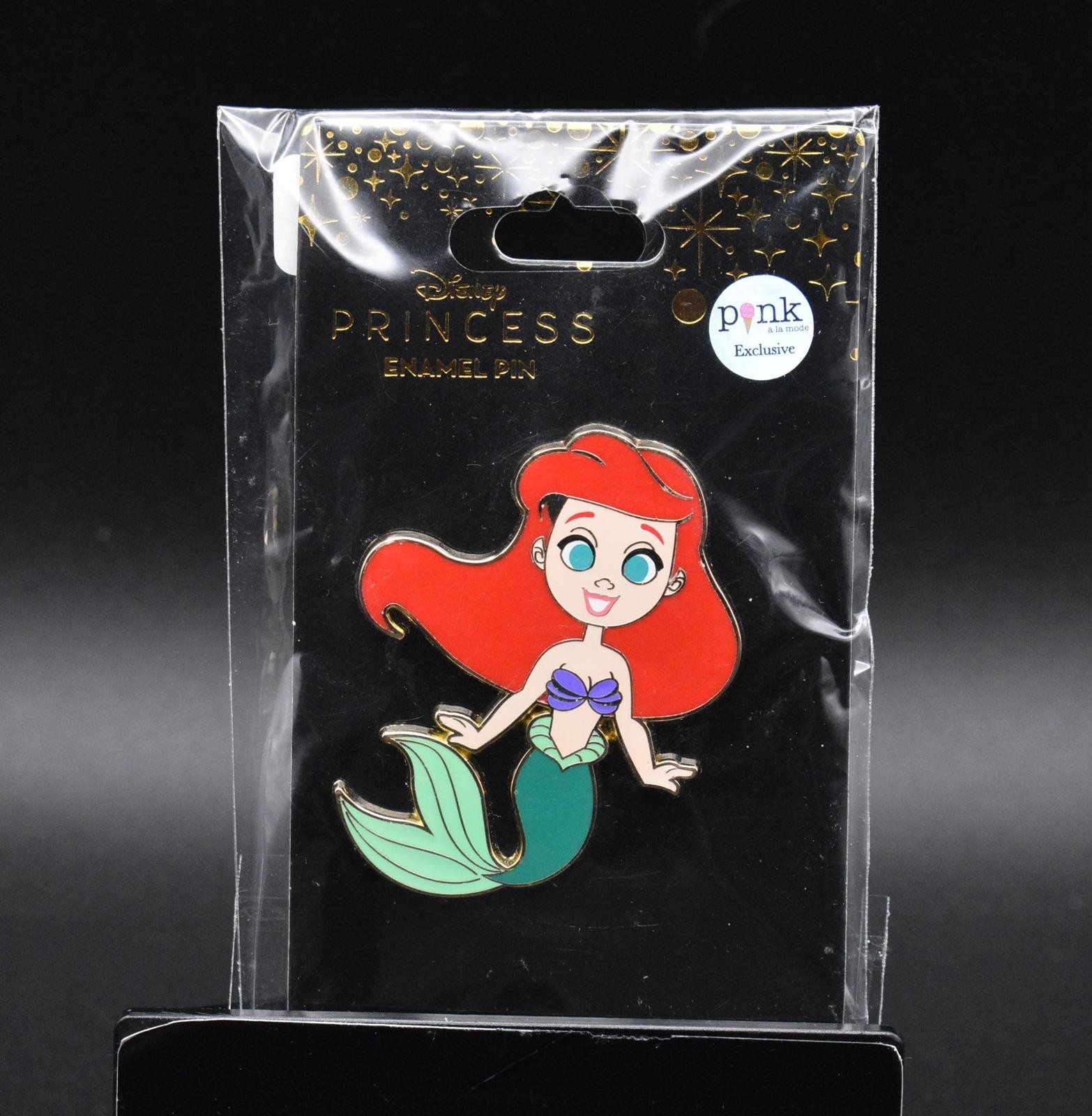 Disney Ariel Happiest Collection on Earth Little Mermaid PALM Pin (C2)