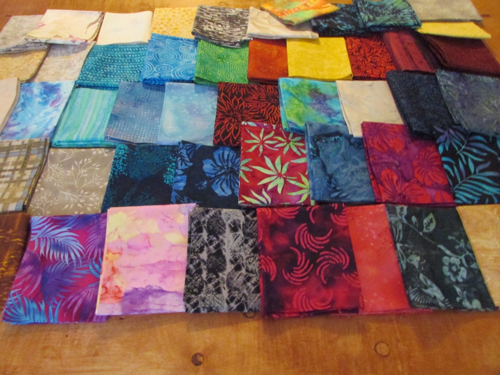 50 Fat Quarters Batik fabrics cotton quilt, craft , Many patterns, colors 18/22"