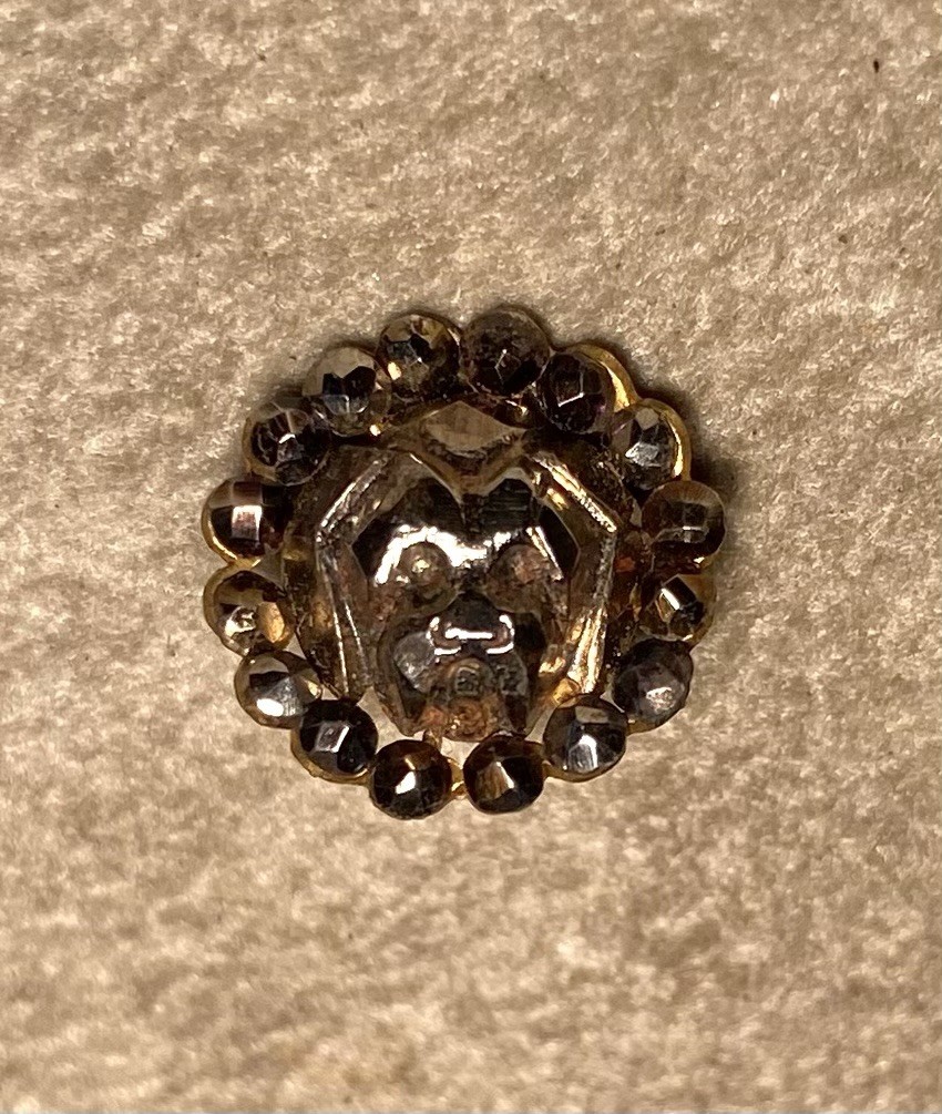 Antique Button Unique Steel Facet Dog Image 1/2” Diameter