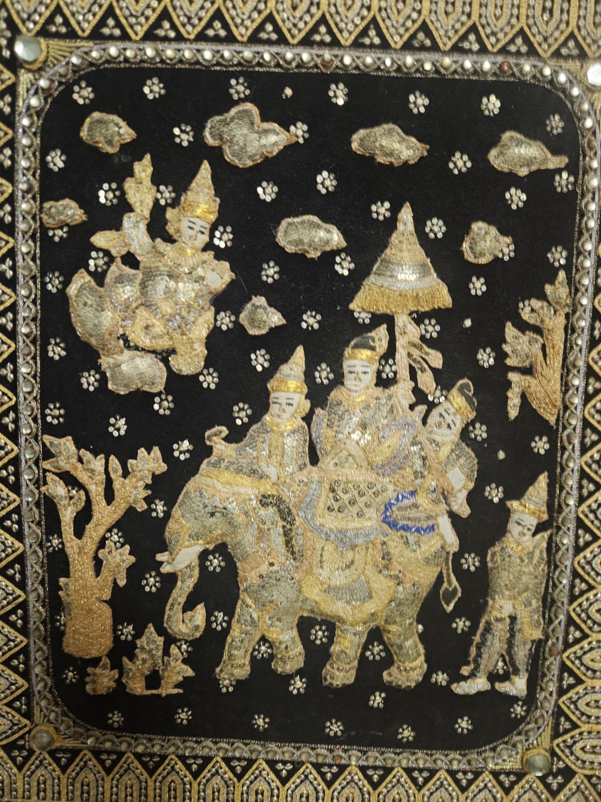 26" x 31" Vintage Burmese Kalaga tapestry Embroidery Portrait