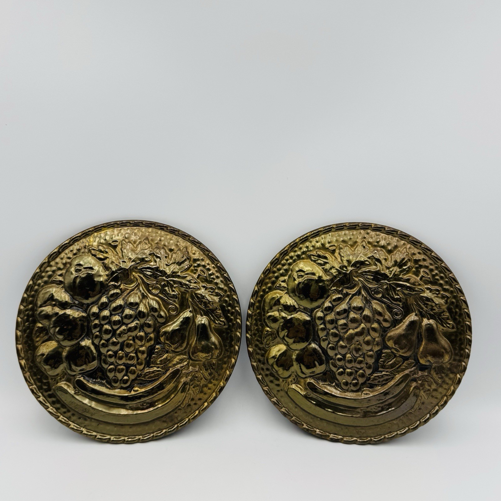 Vtg Brass Wall Hanging Pocket Planters 6" Ornate Fruit Set (2) Made In England