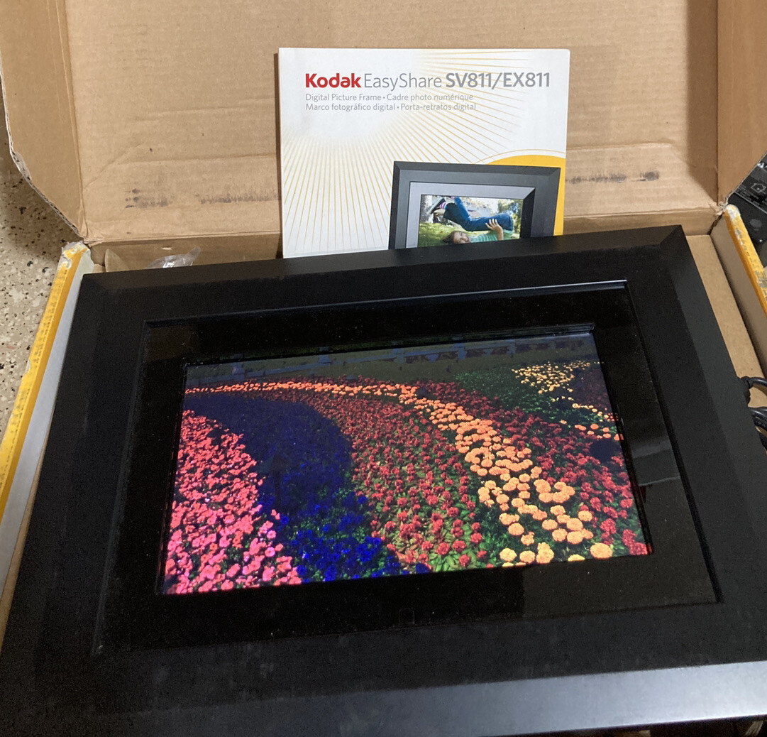 KODAK EASY SHARE SV811 TESTED INCLUDES REMOTE, POWER CORDS AND SOFTWARE