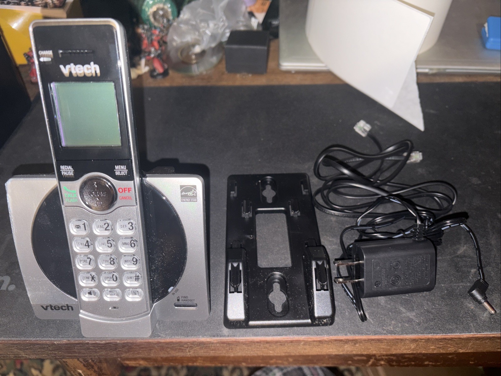VTech CS6919 DECT 6.0 Expandable Cordless Phone with Caller ID and Handset