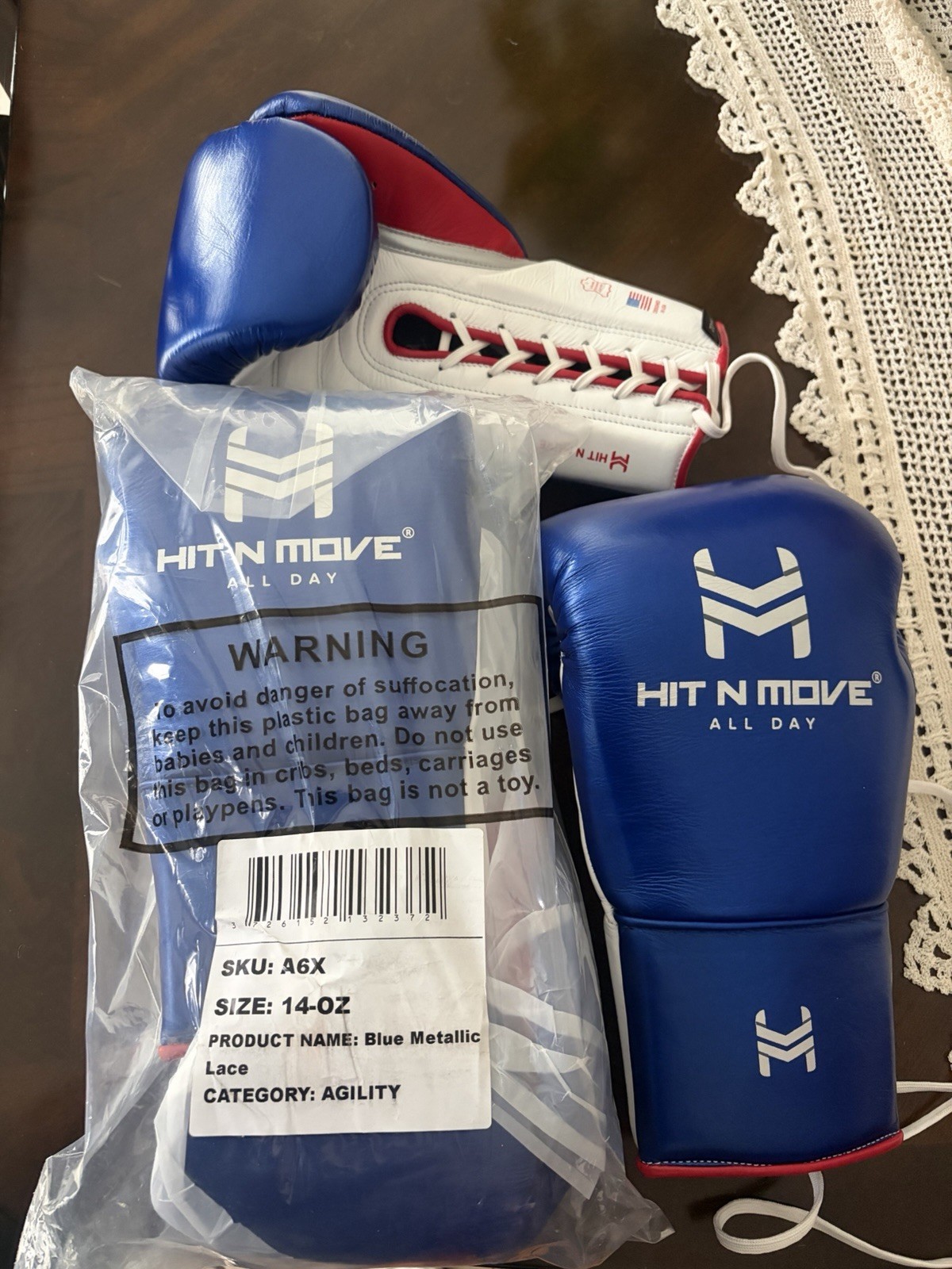 Hit N Move 14oz Agility Boxing Gloves laced