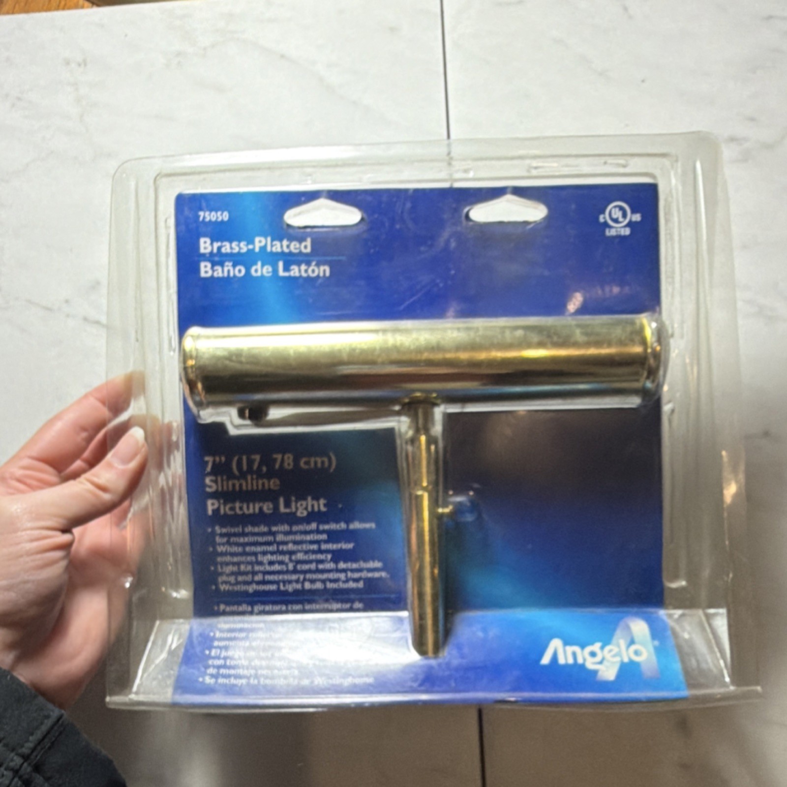 Angelo 7" Brass-Plated Picture Light, Wall Plug-In, Model 75050