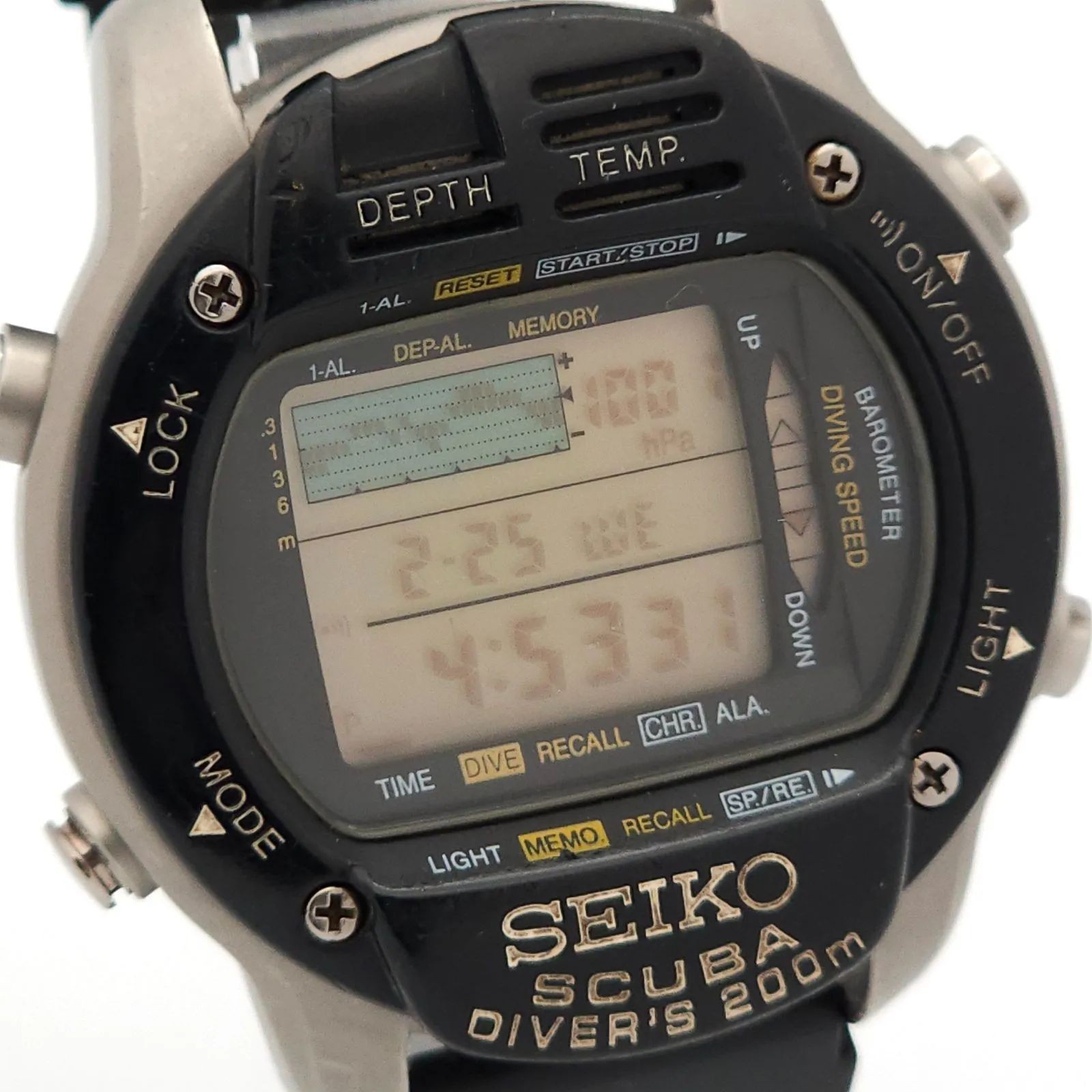 SEIKO M7965A10 Scuba Diver Watch Titanium 200m QZ Timepiece Wristwatch FromJapan