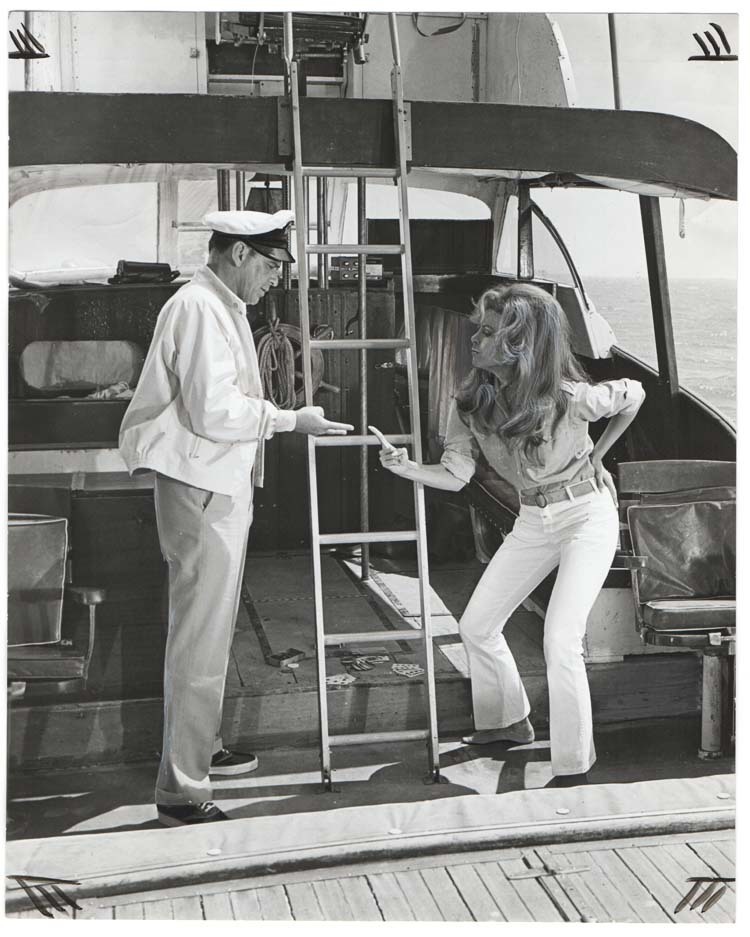 Original Photo Of FRANK SINATRA And RAQUEL WELCH ( BXL )