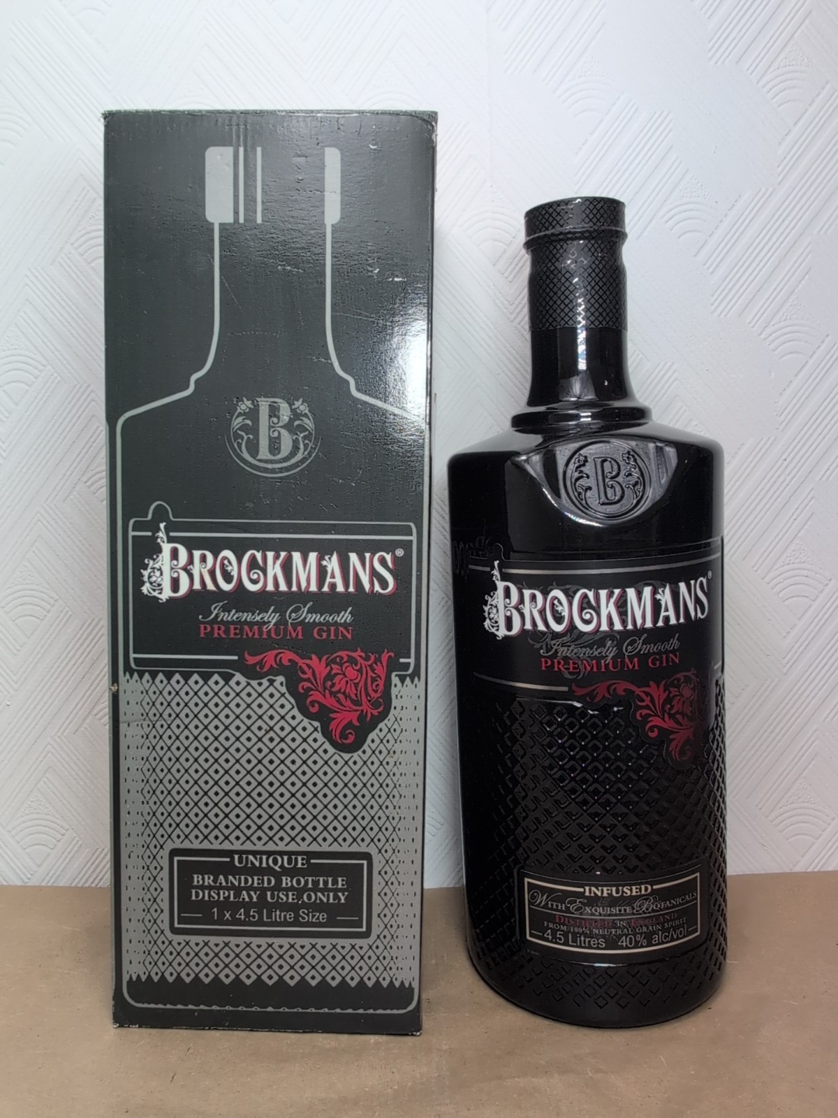 Rare Large Brockmans Premium Gin 4.5L Sealed Display Dummie Glass Bottle Boxed