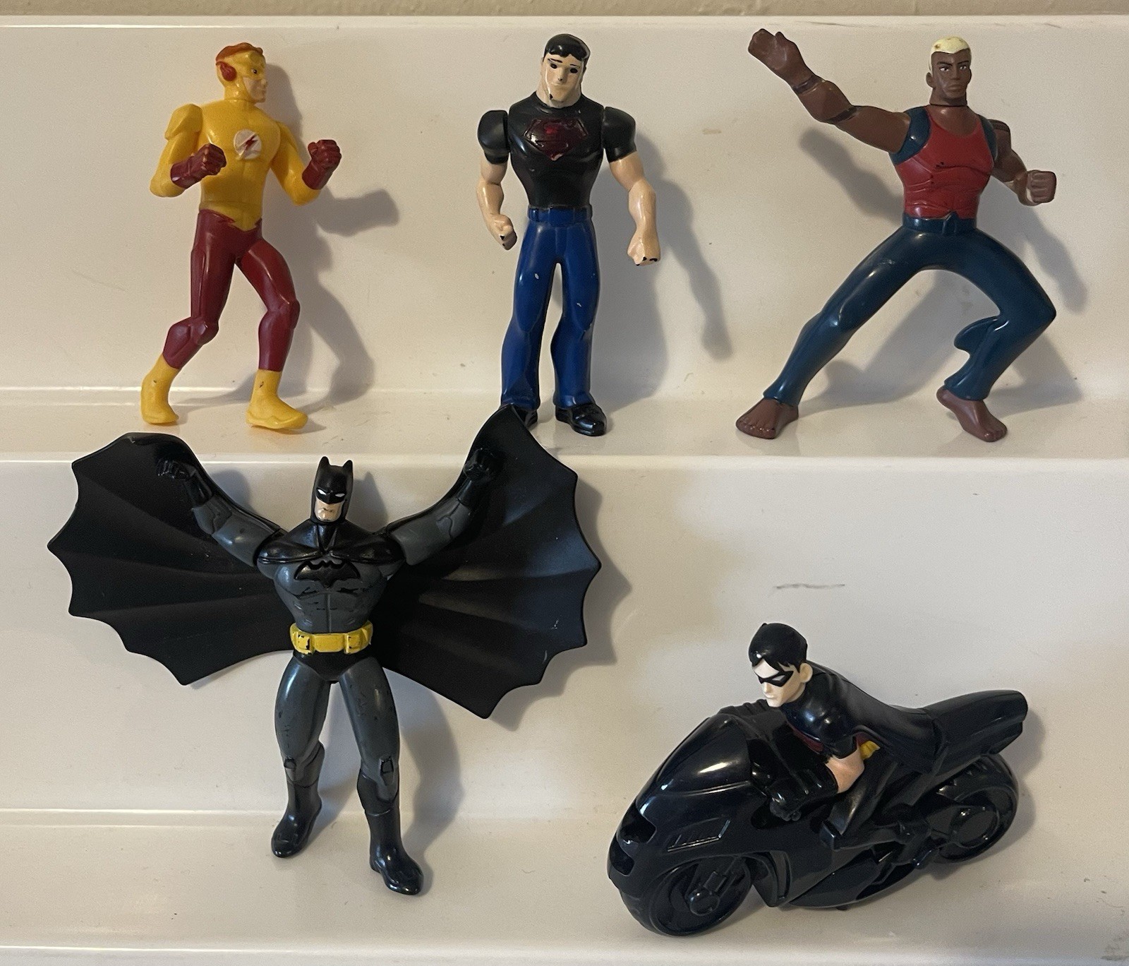 2011 DC Young Justice League LOT 5 McDonalds TOYS superman flash batman robin