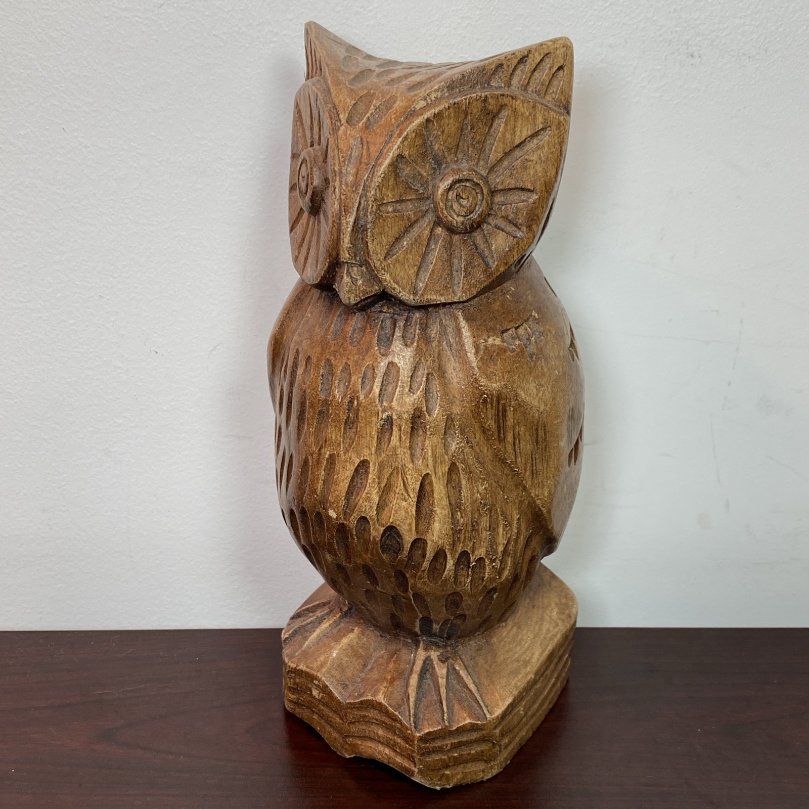 Vintage Hand Carved Wooden Owl Sculpture Statue Figurine MCM 8” Tall Home Decor