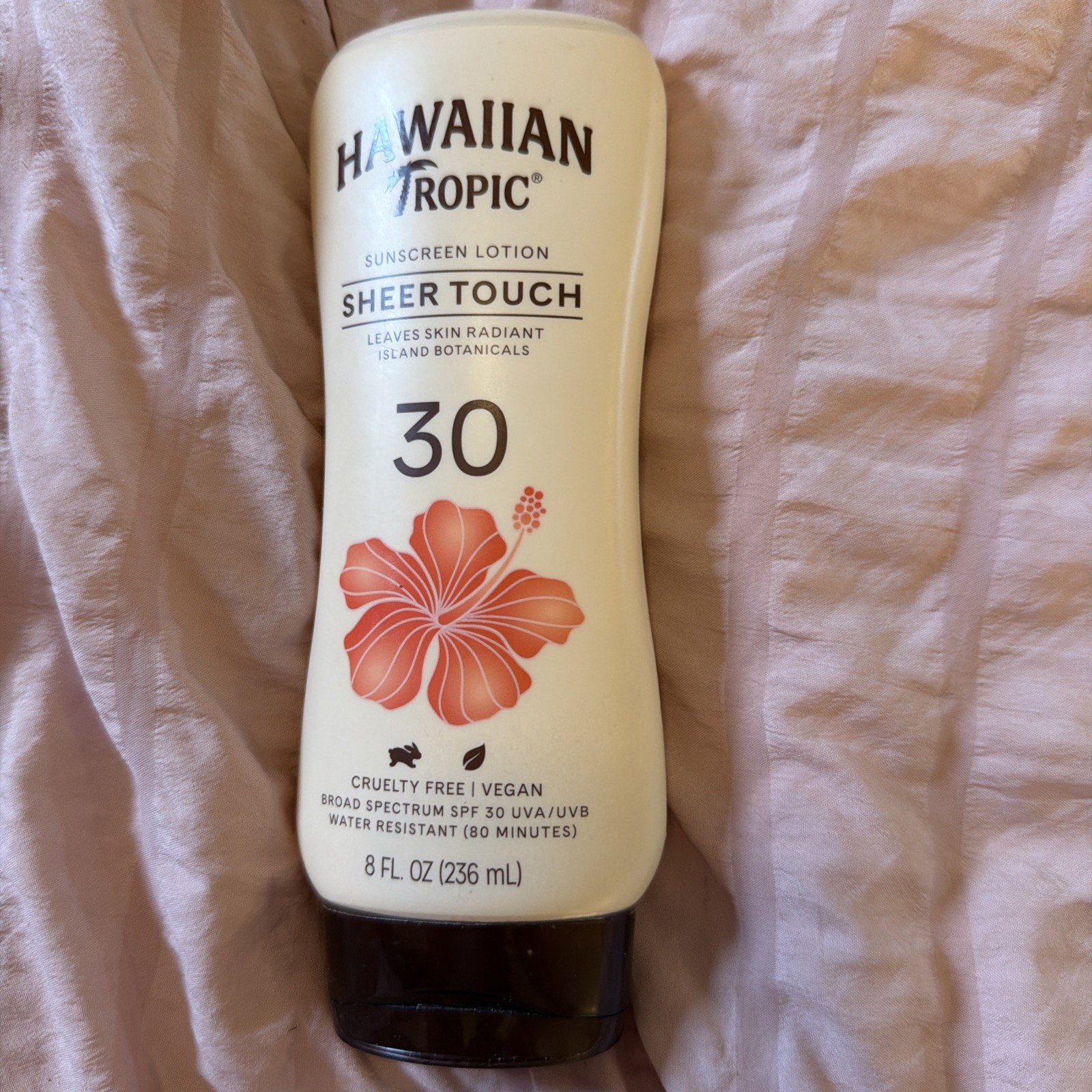 Hawaiian Tropic SPF 30 Sheer Touch Sun Tan  Lotion 8 oz  New  exp.01/2027