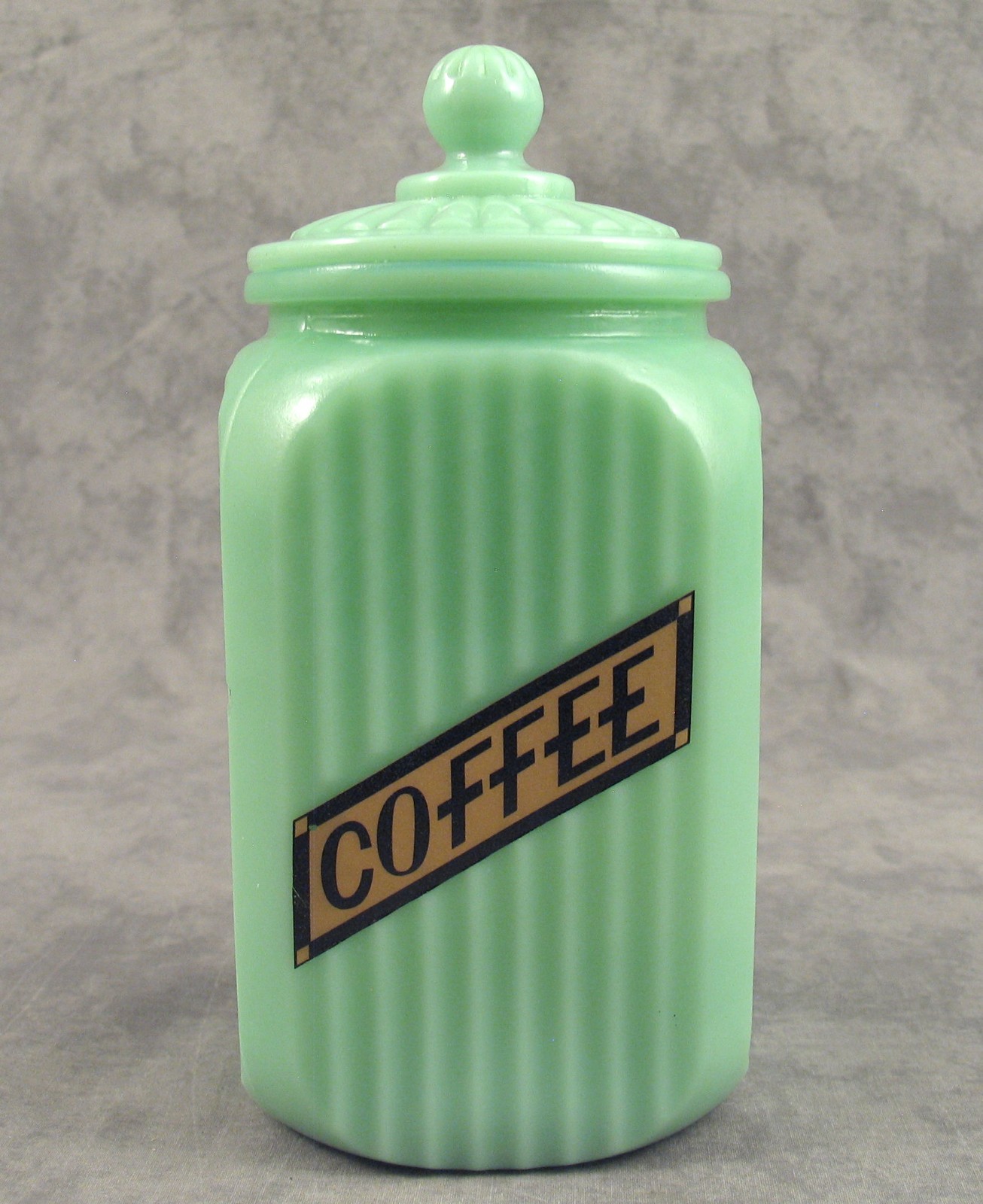 JADEITE GREEN GLASS RIBBED COFFEE KITCHEN CANISTER GOLD LABEL
