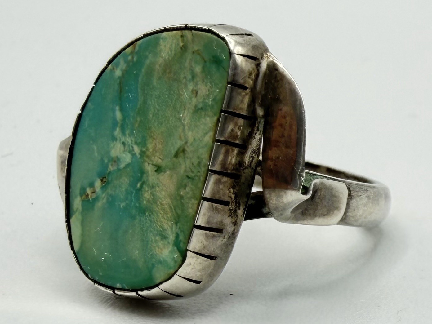 Vintage Handmade Turquoise Sterling Silver Navajo Ring Sz6