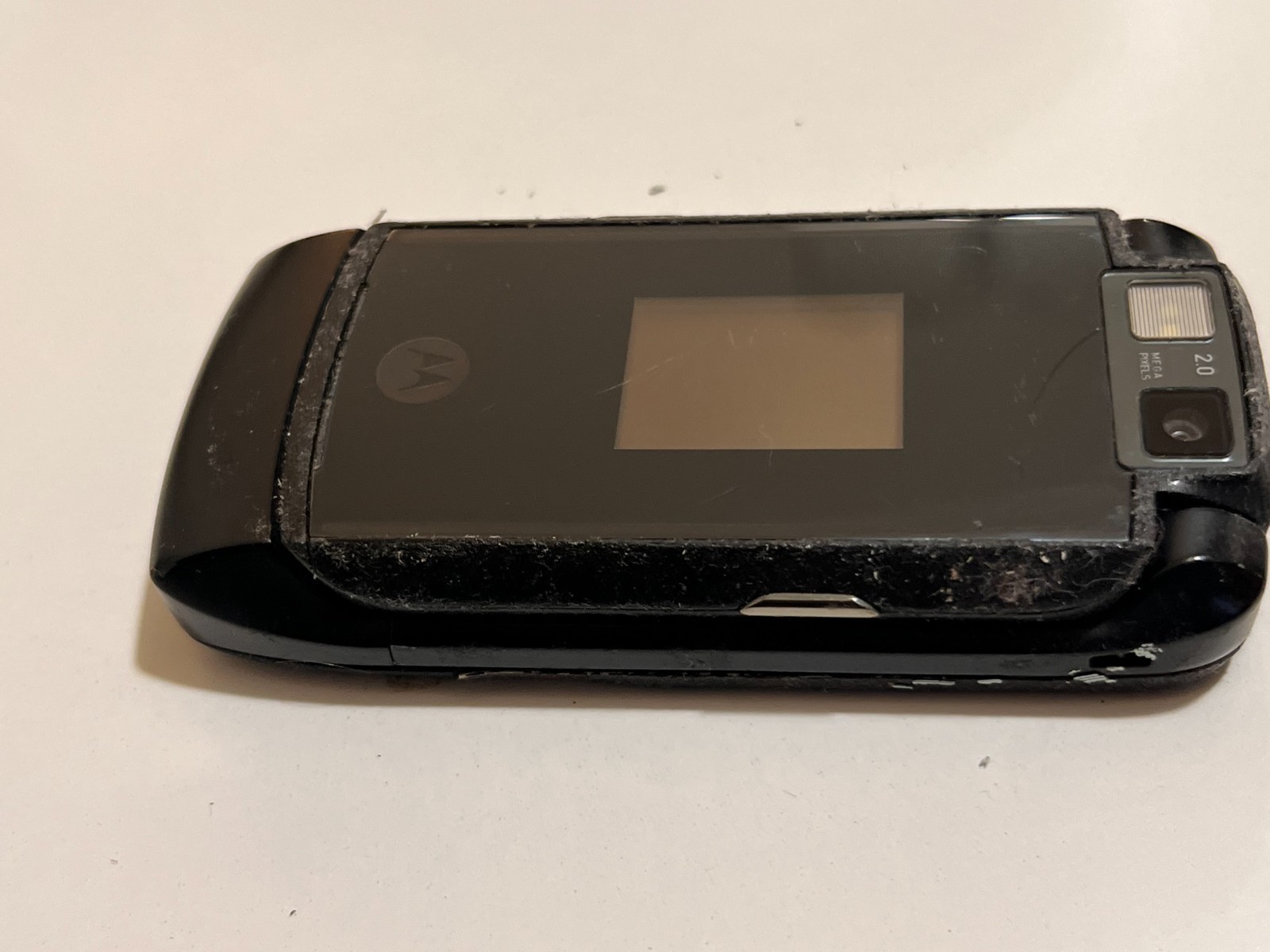 MOTOROLA RAZR V6  Mobile Phone Black  - vintage cell phones