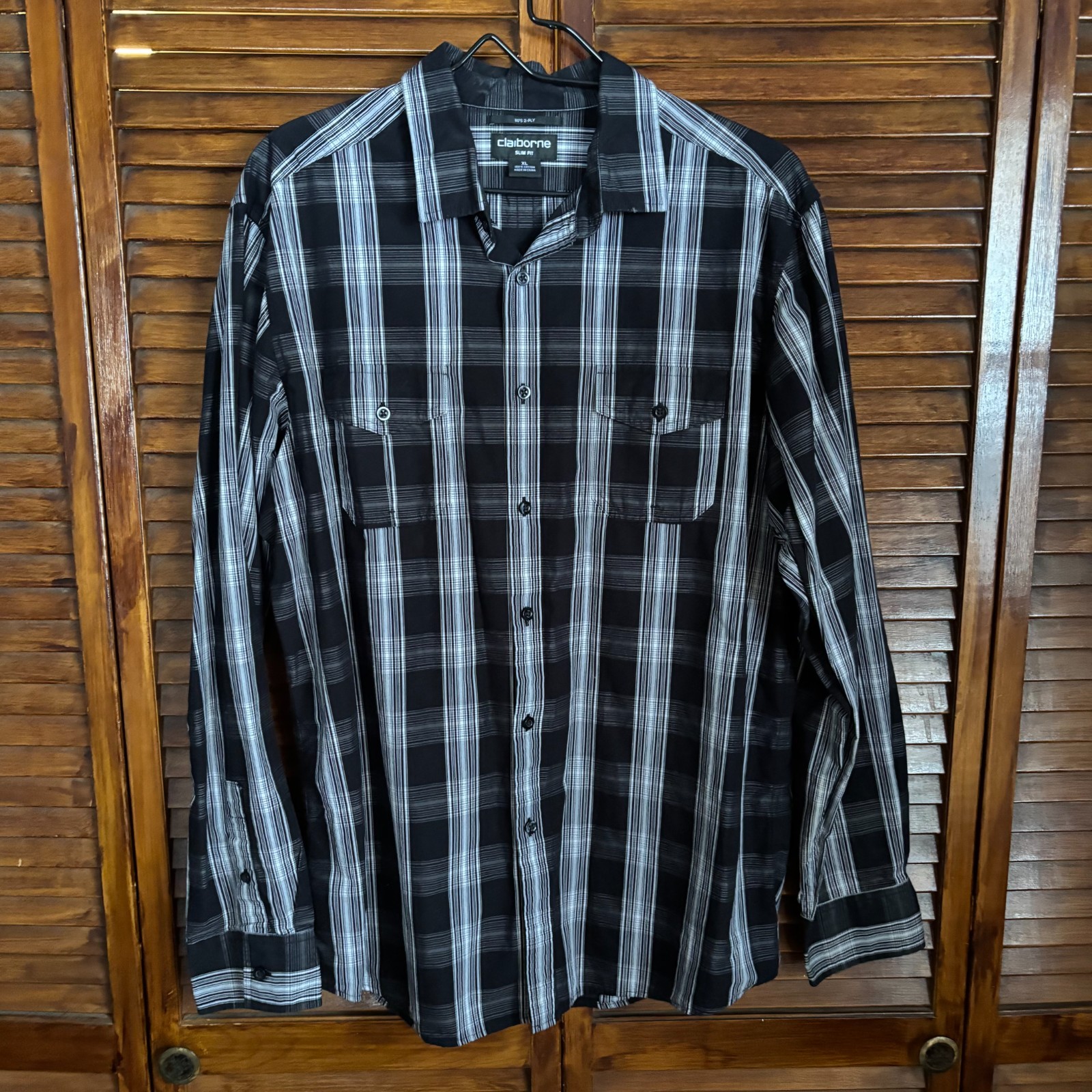 Claiborne Men's Dress Shirt - Black Plaid Long Sleeve Button Up - Size XL Slim