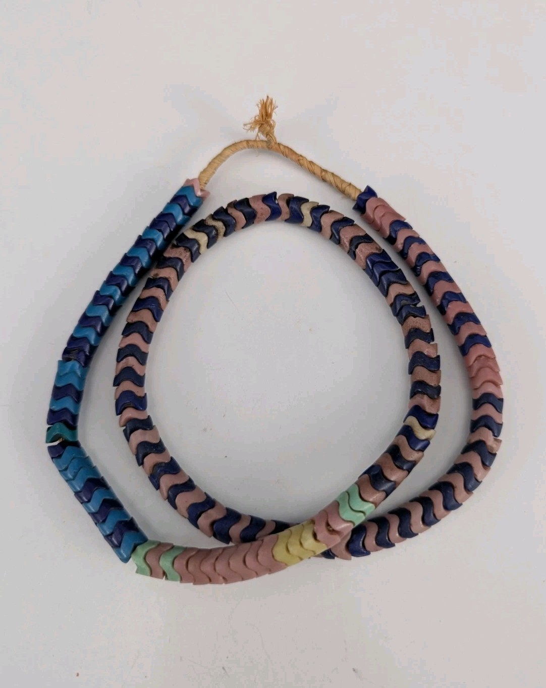  Interlocking Snake Vintage Trade Beads, Mixed Colors, 9 mm , 26" Strand 