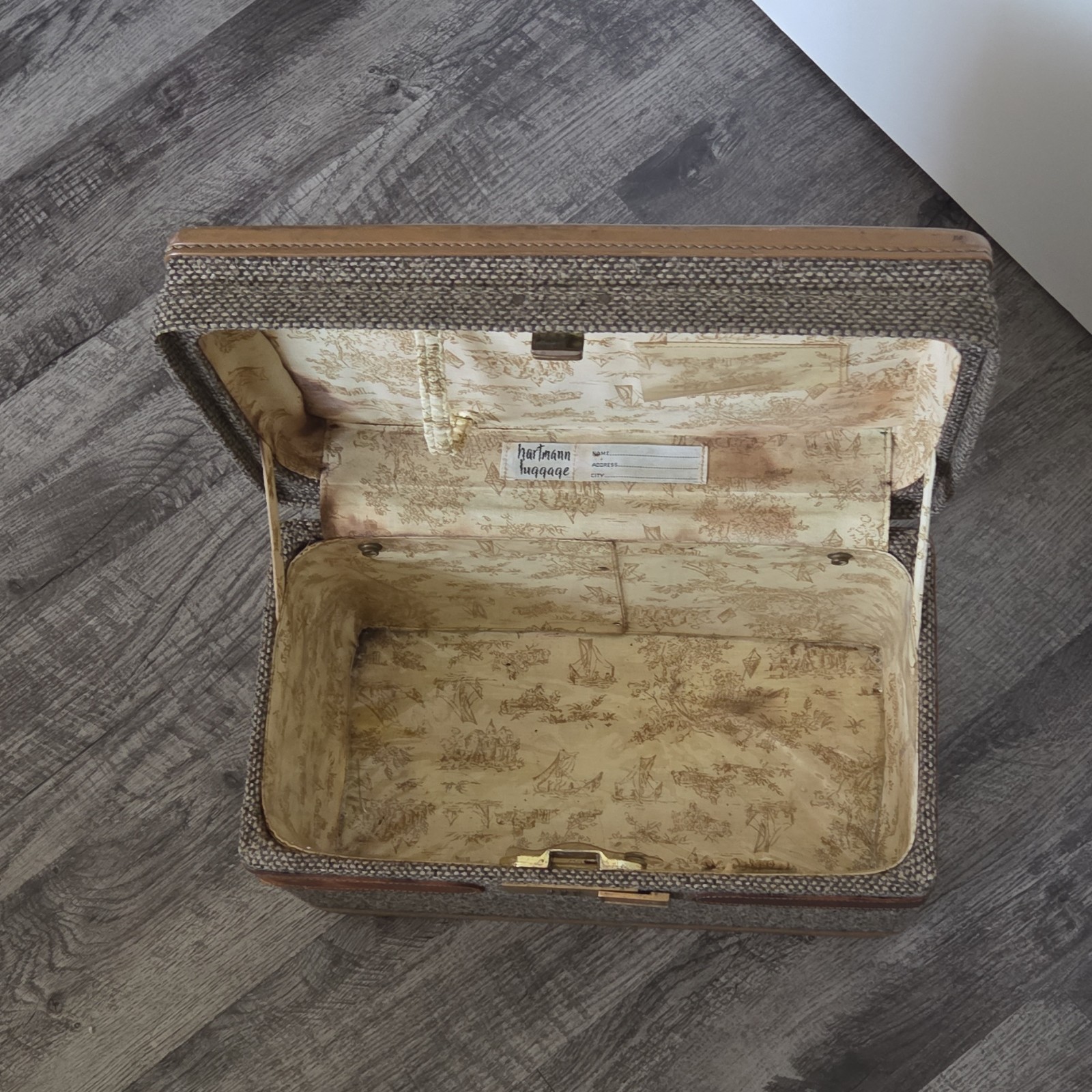 Hartmann Vintage 1970s Vanity Case Brown Canvas Leather Locking Hard Case