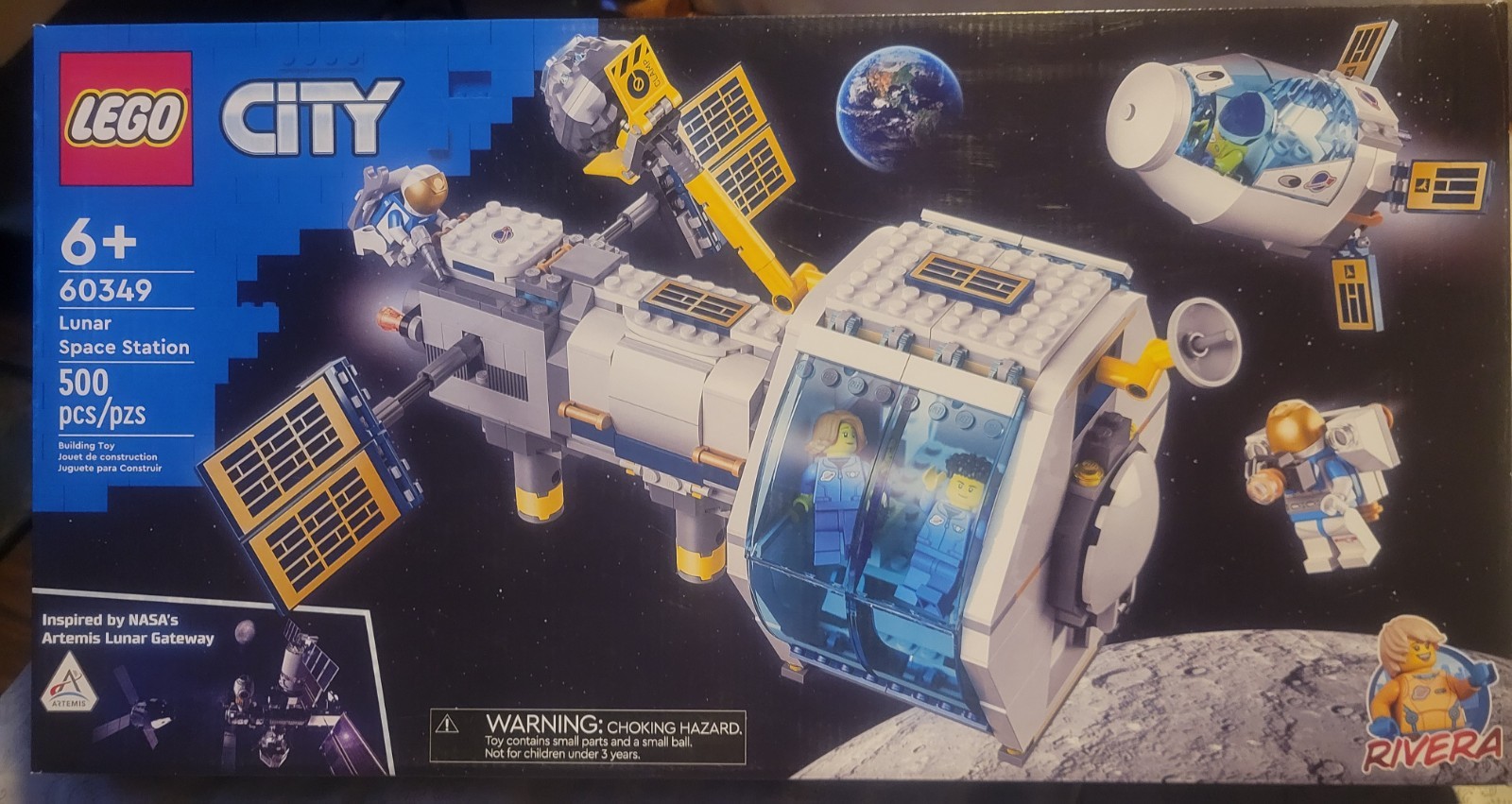 Lego 60349 City Lunar Space Station 500 Pieces NASA Space Aliens Plane Spaceship