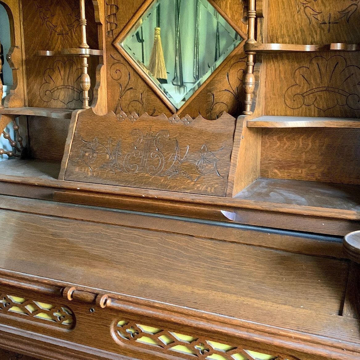 Magnificent 1889 antique PUMP ORGAN