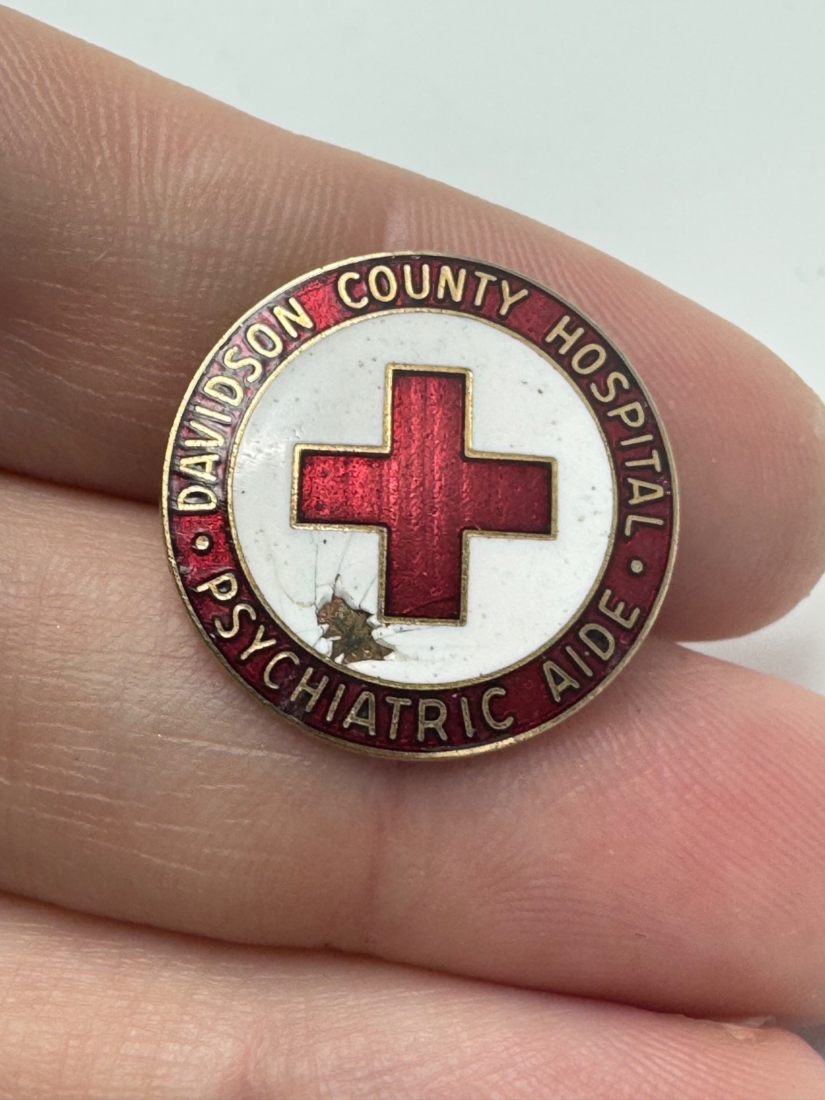 Vintage 1950s Davidson County Mental Hospital Psychiatric Aide Lapel Pin Badge