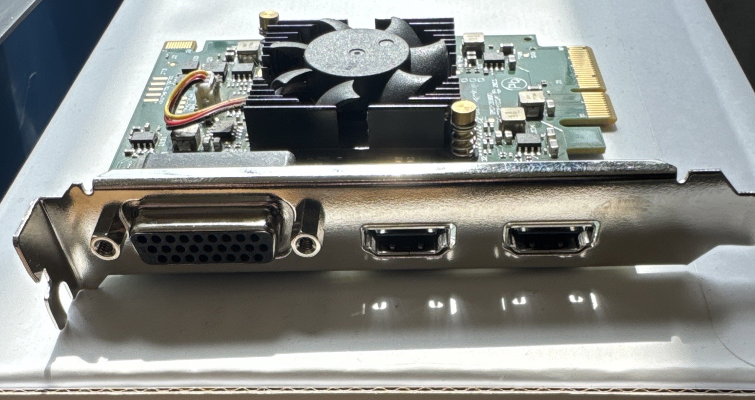 Blackmagic Design Intensity Pro 4K Capture Playback Input/Output Card, Ultra HD