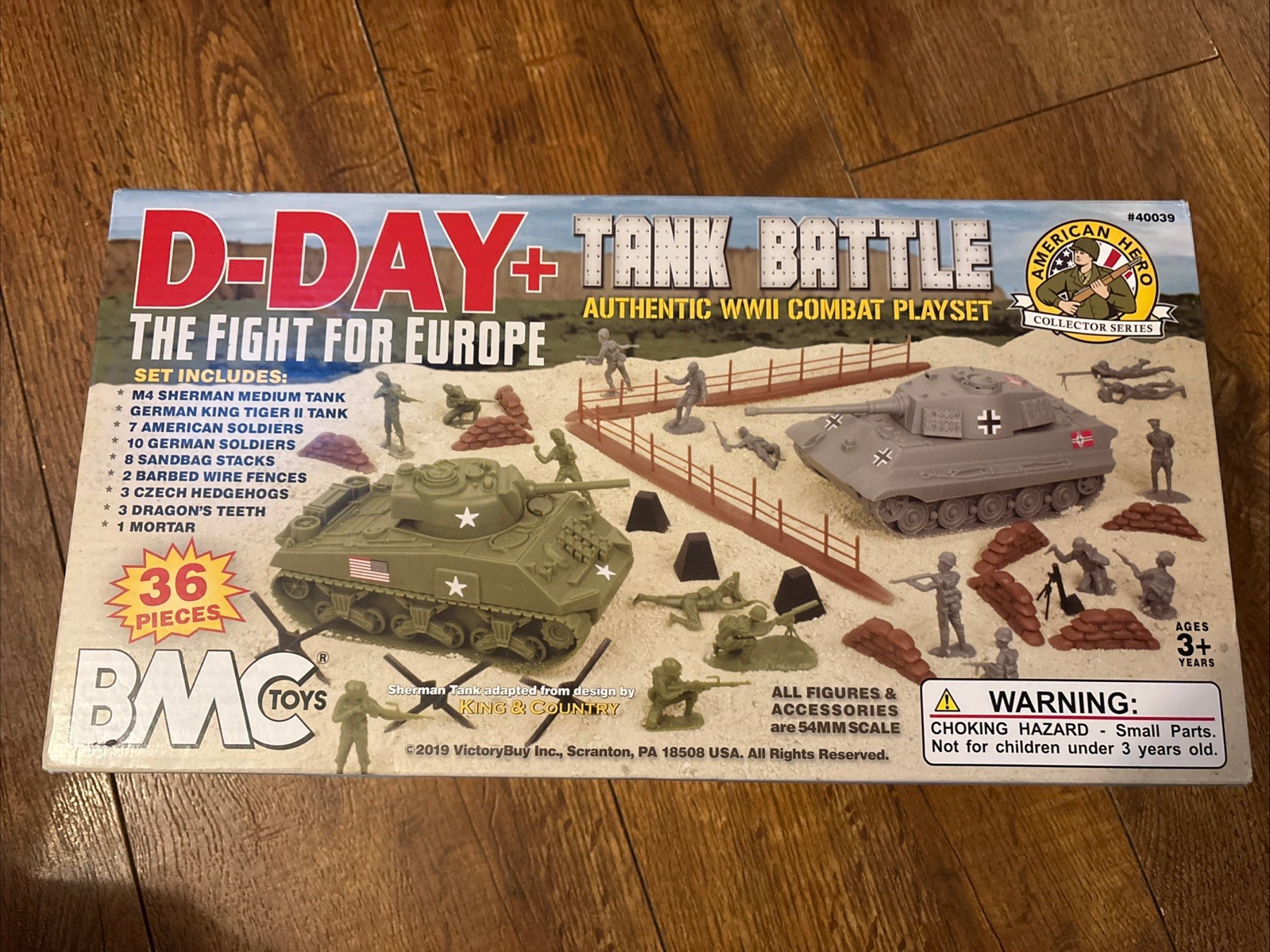 BMC WW2 D-Day Tank Battle - 36Pc Plastic Army Men Playset