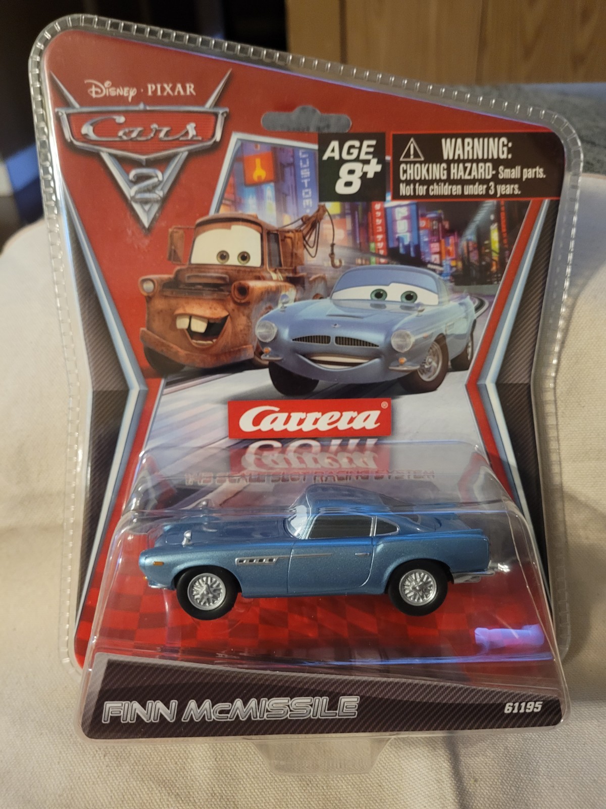 Carrera GO 61195 Disney Pixar Cars 2 "Finn McMissile" 1:43 Slotcar Auto GO Plus