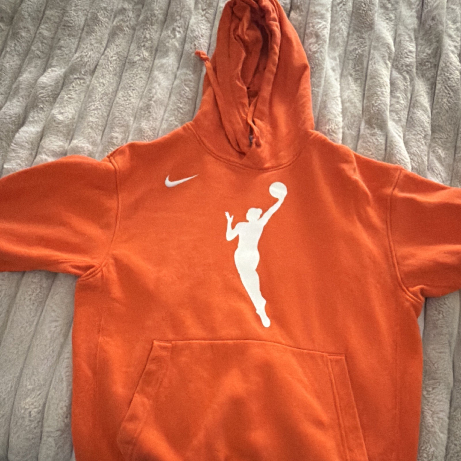 Nike WNBA Orange Basketball Sweatshirt Size M
