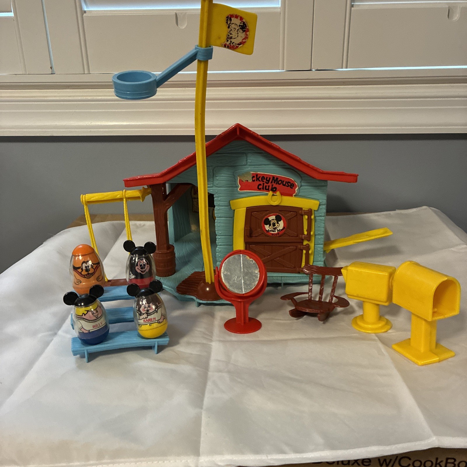 VTG Hasbro Weebles Romper Room Disney MICKEY MOUSE CLUB CLUBHOUSE Playset 1976
