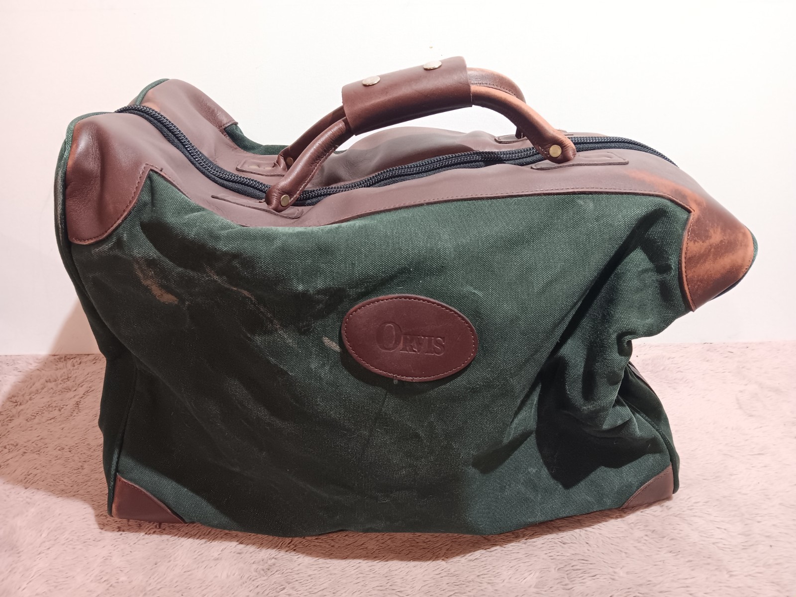 Vintage Orvis Battenkill Green Canvas Leather Weekender Travel Bag Large
