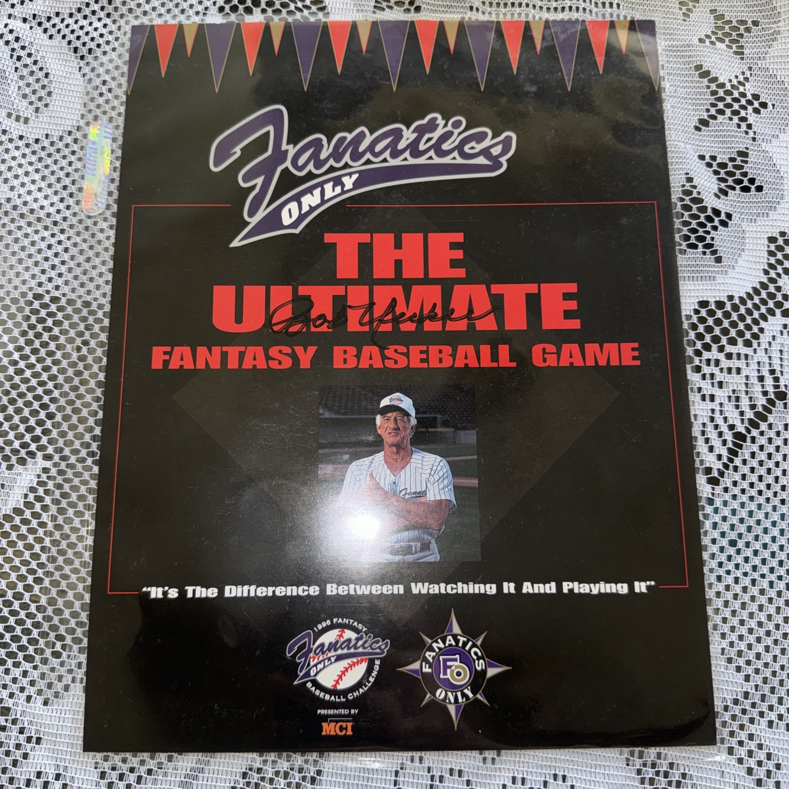 Signed 8x10 Poster Card Bob Uecker