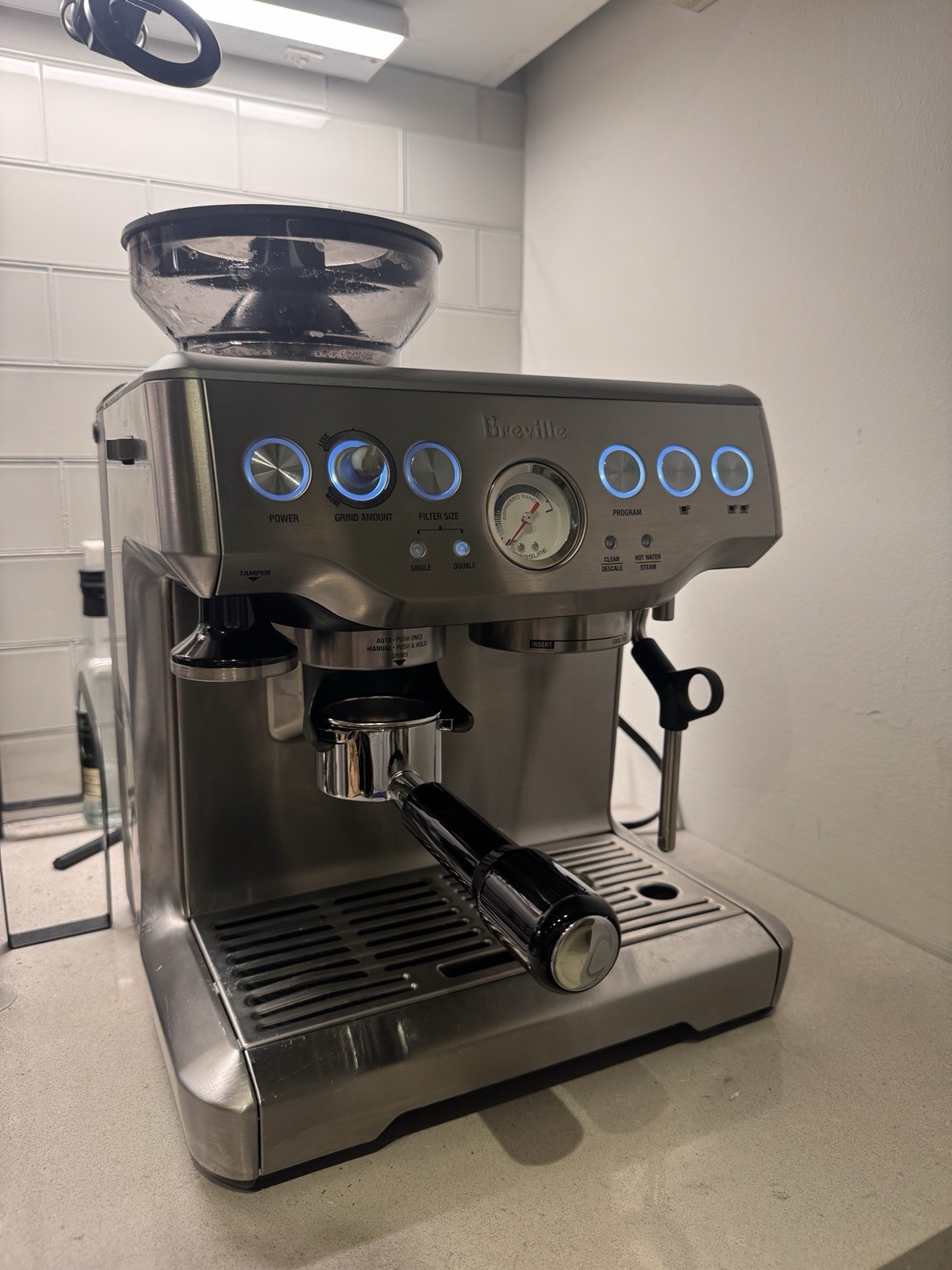 Breville Stainless Steel Barista Express Espresso Machine Light Silver BES870XL