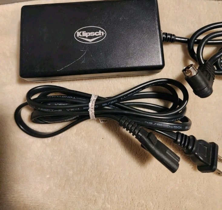 GENUINE KLIPSCH iGROOVE PSM36W-201(C) 18V-1A SWITCHING POWER SUPPLY Works!!!