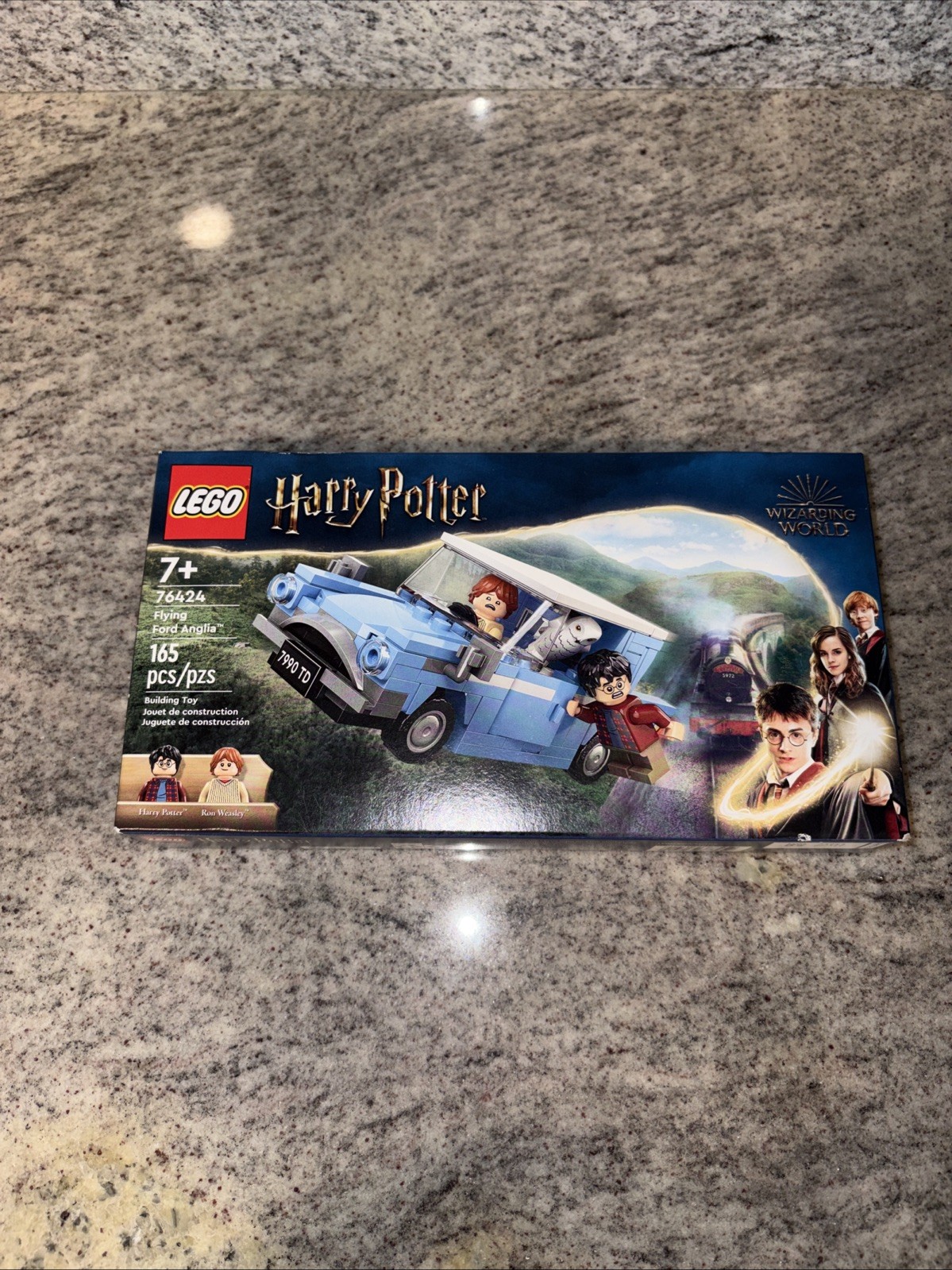 LEGO Harry Potter: Flying Ford Anglia (76424)