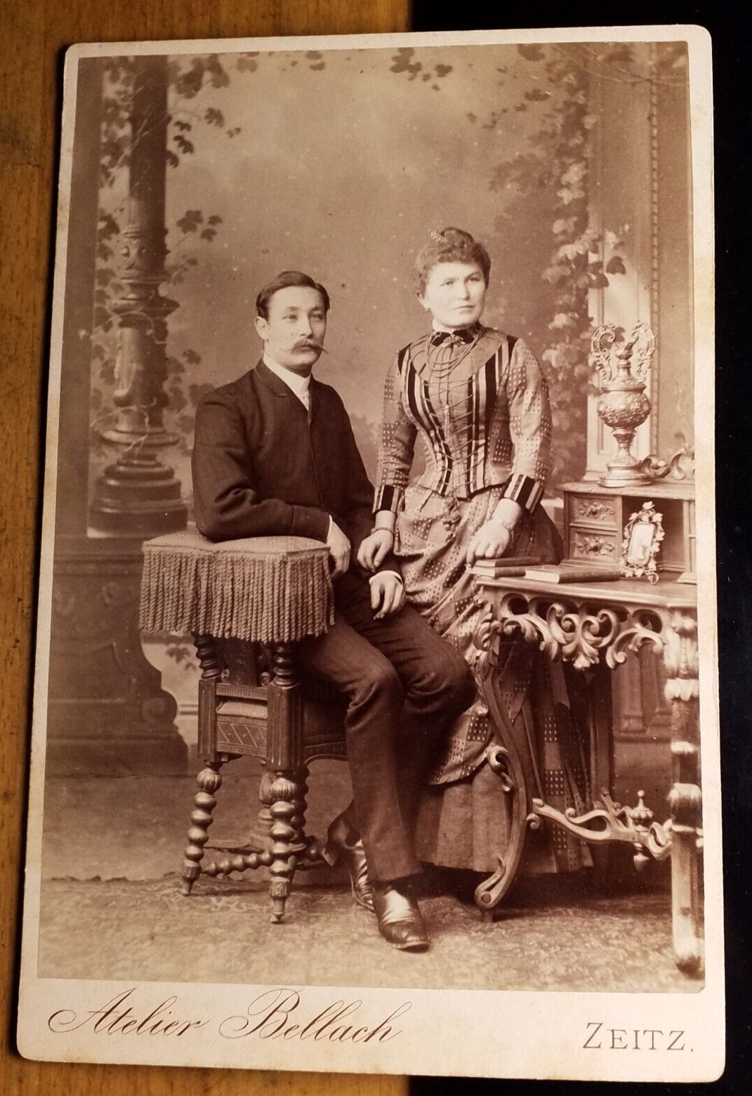 Couple - Woman & Man with Beard / 1888/89 KAB Atelier Bellach Zeitz