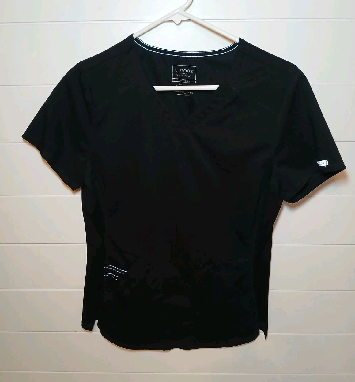 Women's Cherokee Revolution Black Short Sleeved Scrub Top Size Small