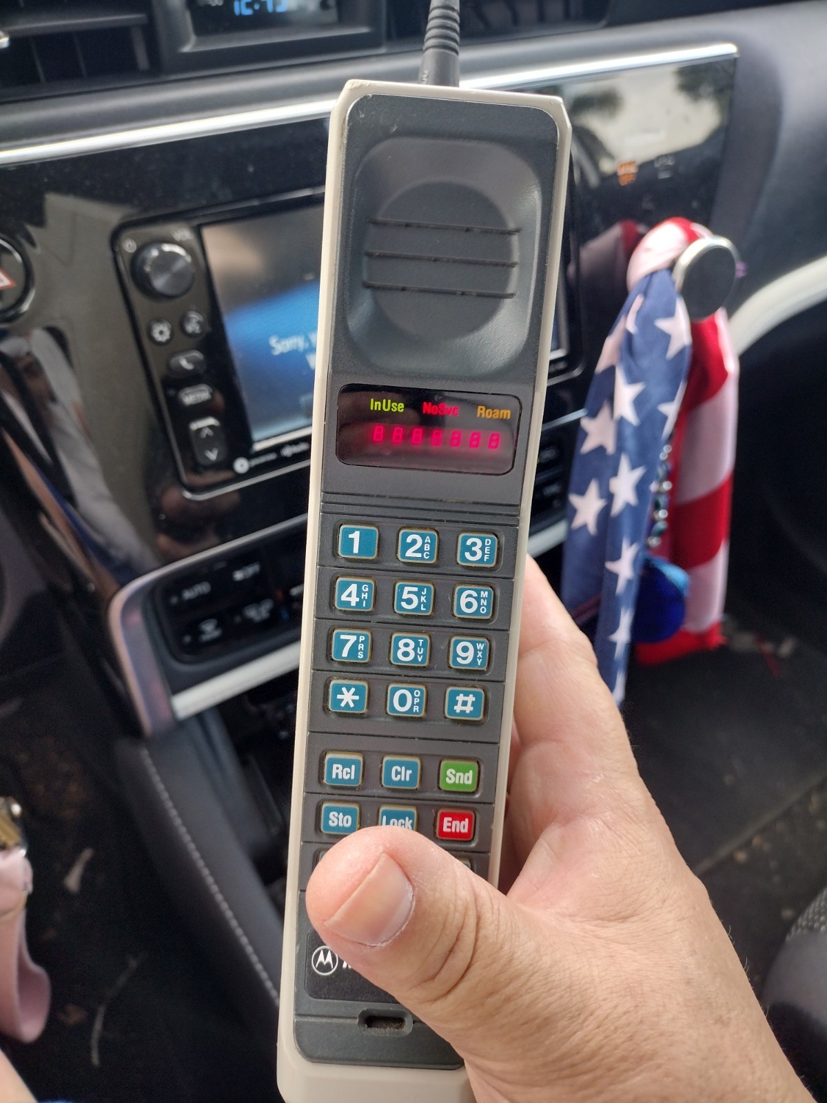 Rare Motorola DynaTAC Pulsar Extra Thick Brick Cell Phone Modar, POWERS UP 1980s