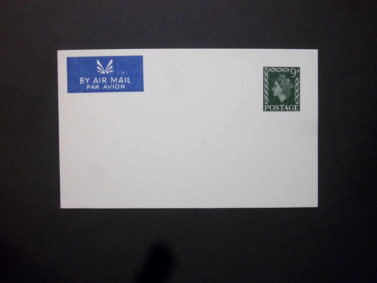GB Stationery STO QEII 9d green Air Mail Postcard size f unused H&B CSP160