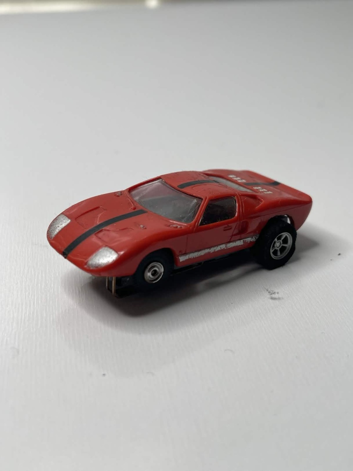 Aurora Thunderjet Tjet FORD GT40 Red and black stripe slot car