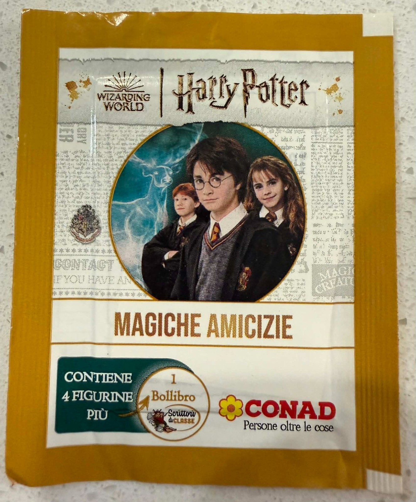 89 packs - Harry Potter Magical Friendship sticker collection