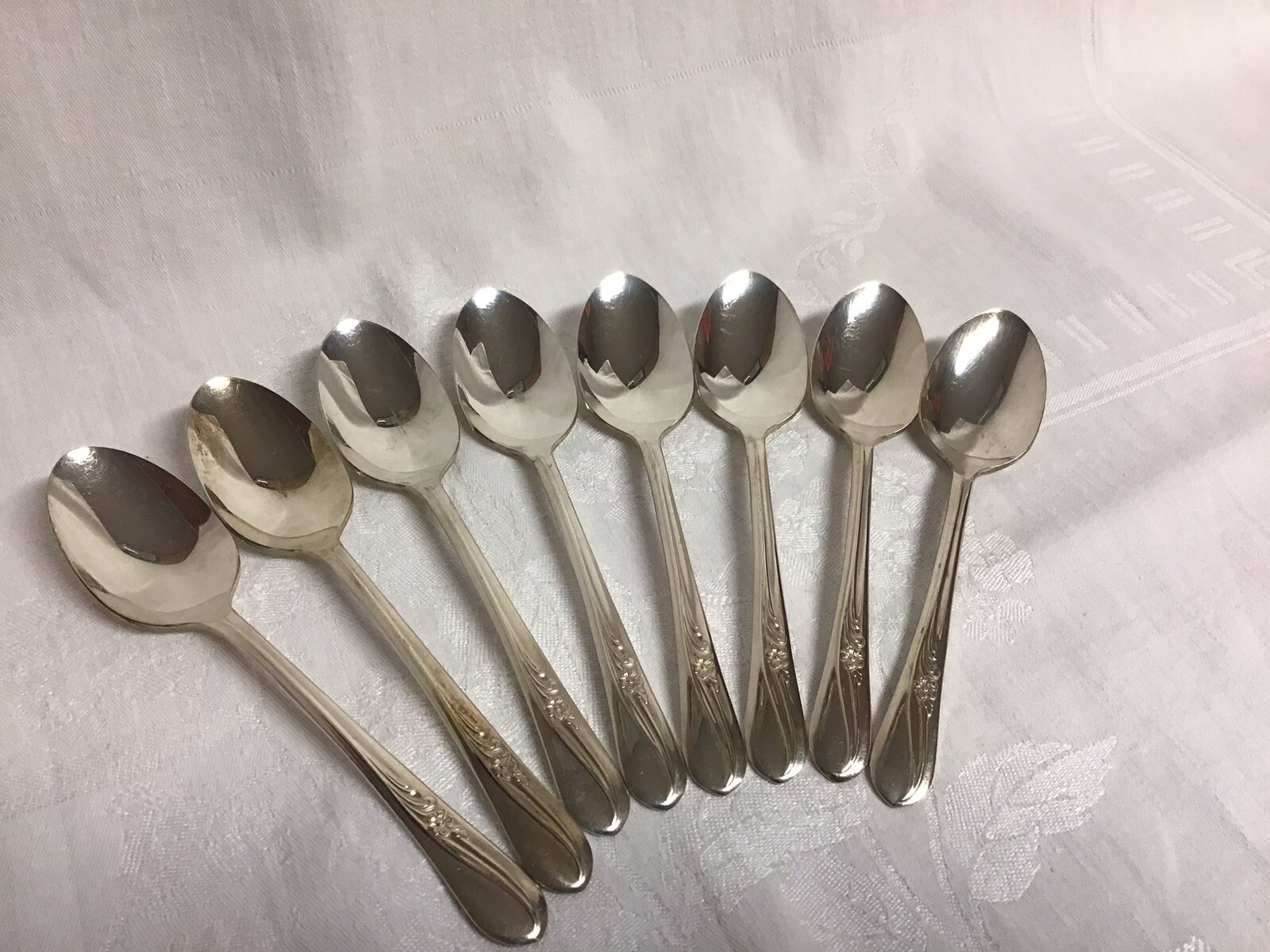 Teaspoons Silver plated Meadow Flower 1940 By WM Rogers IS  Set of 8