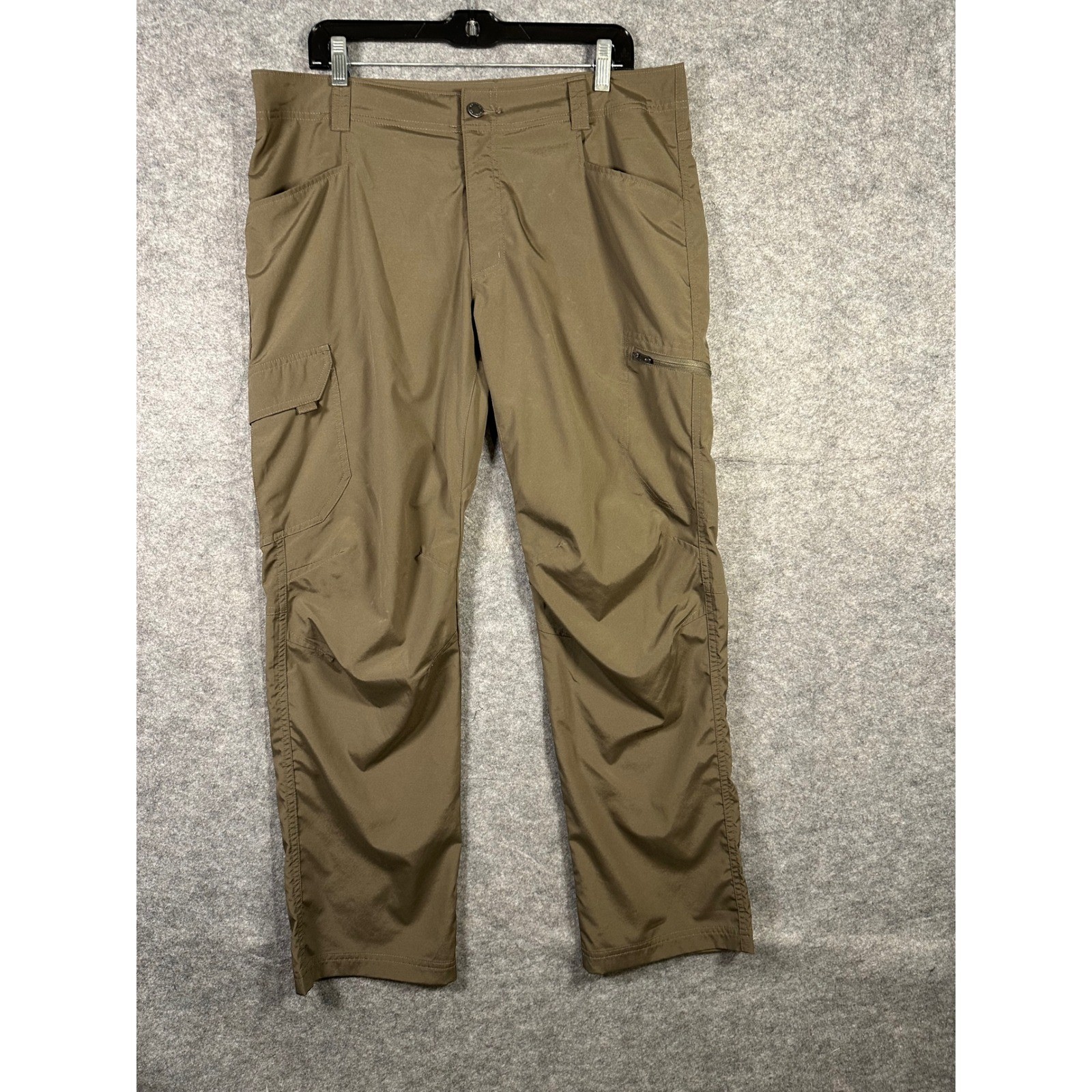 Columbia Mens 36x30 Convertible Cargo Hiking Pants Omni Shade Sun Protection