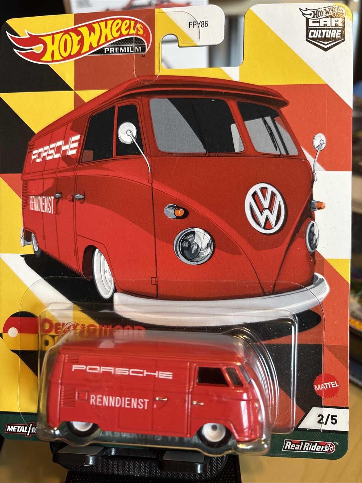 HOT WHEELS CAR CULTURE DEUTSCHLAND DESIGN VOLKSWAGEN T1 PANEL BUS PORSCHE