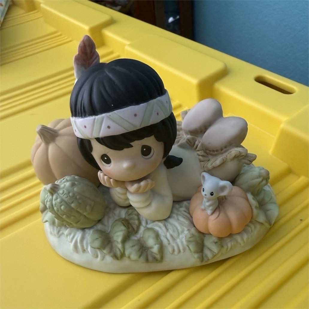 Precious Moments Squashed With Love Thanksgiving Porcelain Matte Figurine 2003