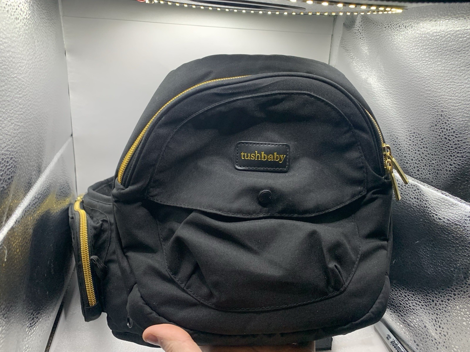 TushBaby Hip Seat Baby Carrier Adjustable Locking Belt Black/Gold Zippers BC