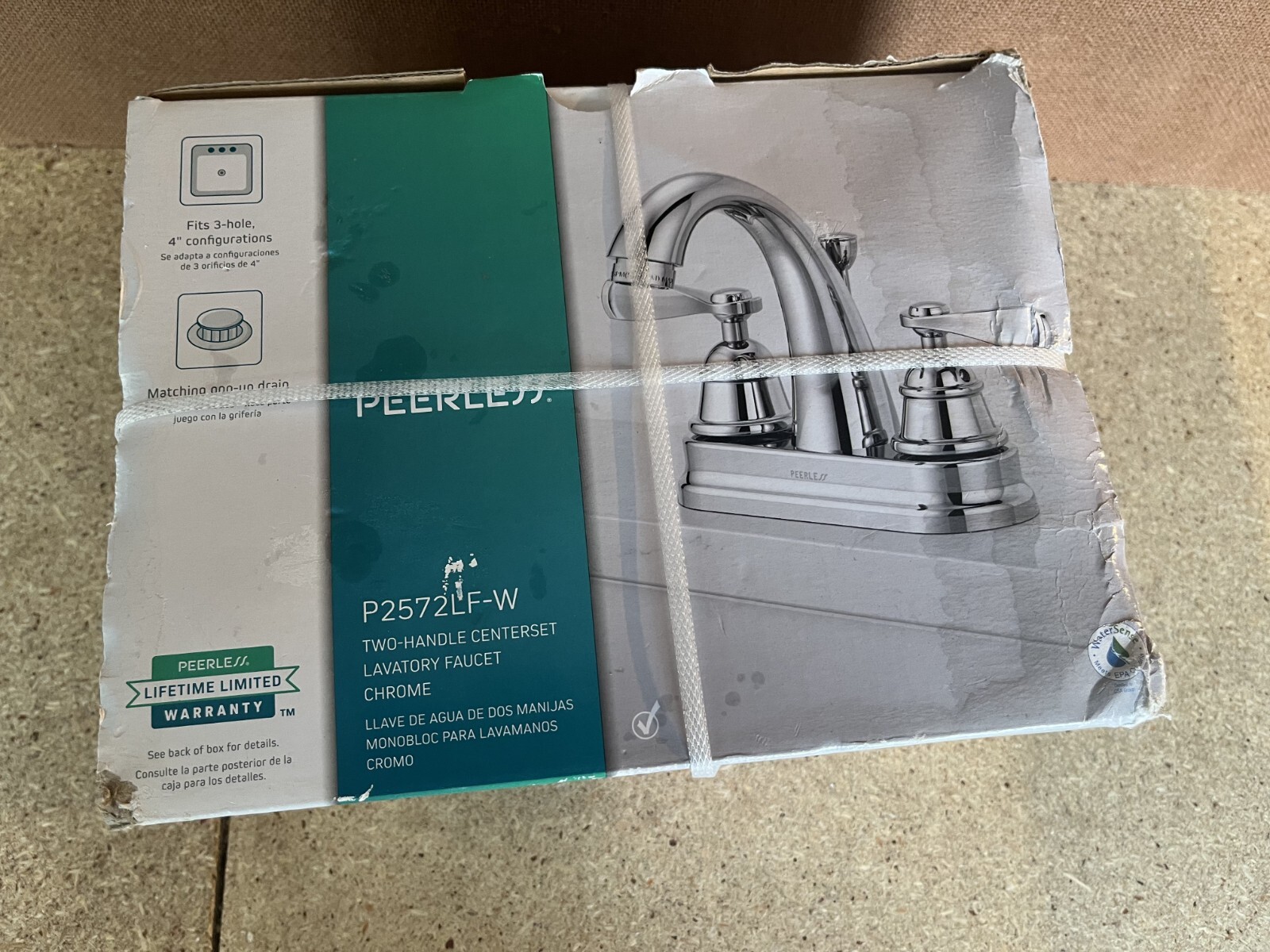 Peerless (P2572LF-W)3 Hole 2 Handle Lavatory Faucet Chrome C42