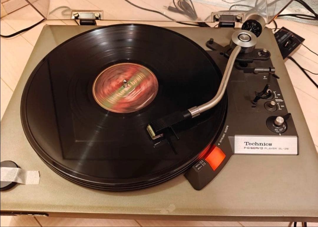 Technics Turntable Onkyo 5.1ch Surround Speaker System