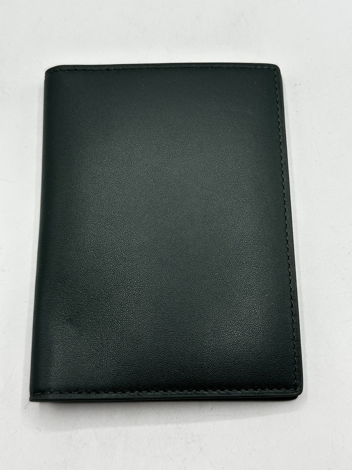 Quince Nappa Leather RFID Blocking Dark Green Passport Holder New