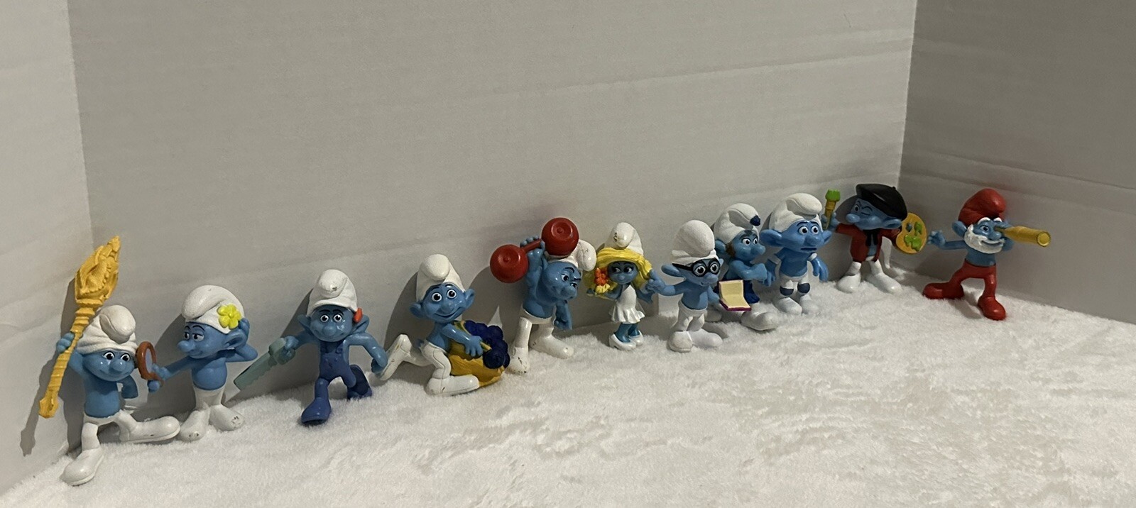 McDonalds 2011 Smurfs Happy Meal Toys Lot of 11 Used + More Nice Fast Shipping
